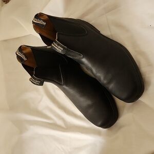 Men's Dress Blundstone Boots. Chisel Toe Size 10.5 Barely Worn